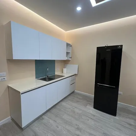Emerald 2 Apartment